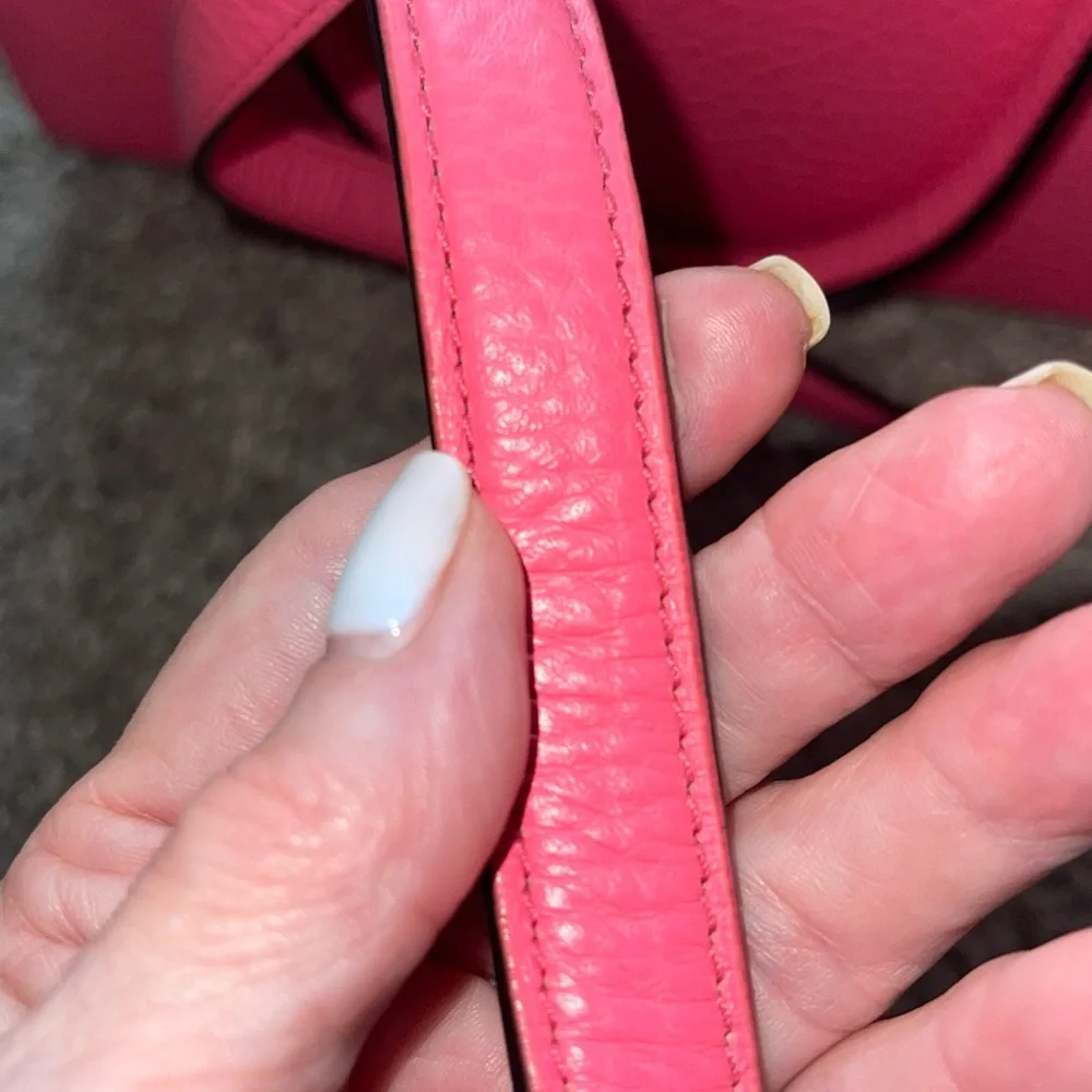 Kate Spade- Perri Lane Bubbles Delaney Leather Purse with crossbody strap. - Picture 14 of 16